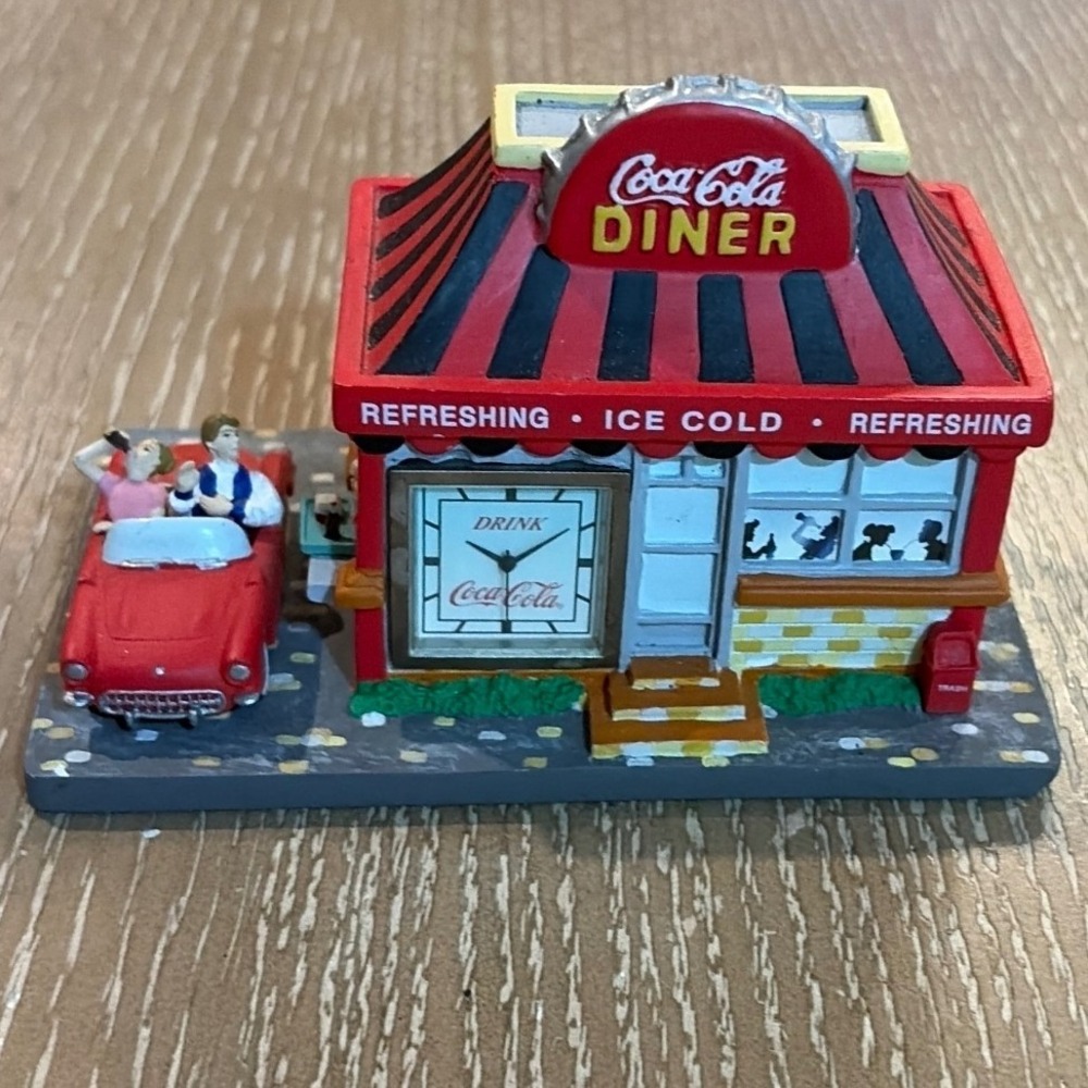 Vintage 1999 Coca-Cola Diner Mini Clock Red Convertible Drive-In Collectible